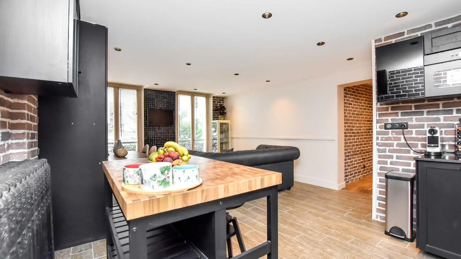 Charming 3br Montorgueil Republique